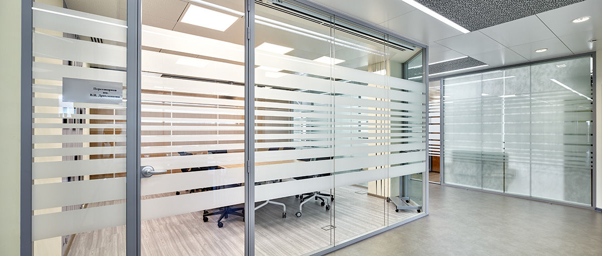 Фото Стеклянные двери SLIM