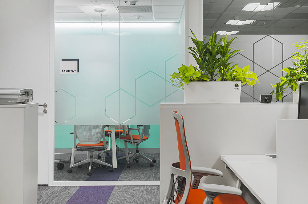 Фото Цельностеклянные перегородки UALCOM-Crystal