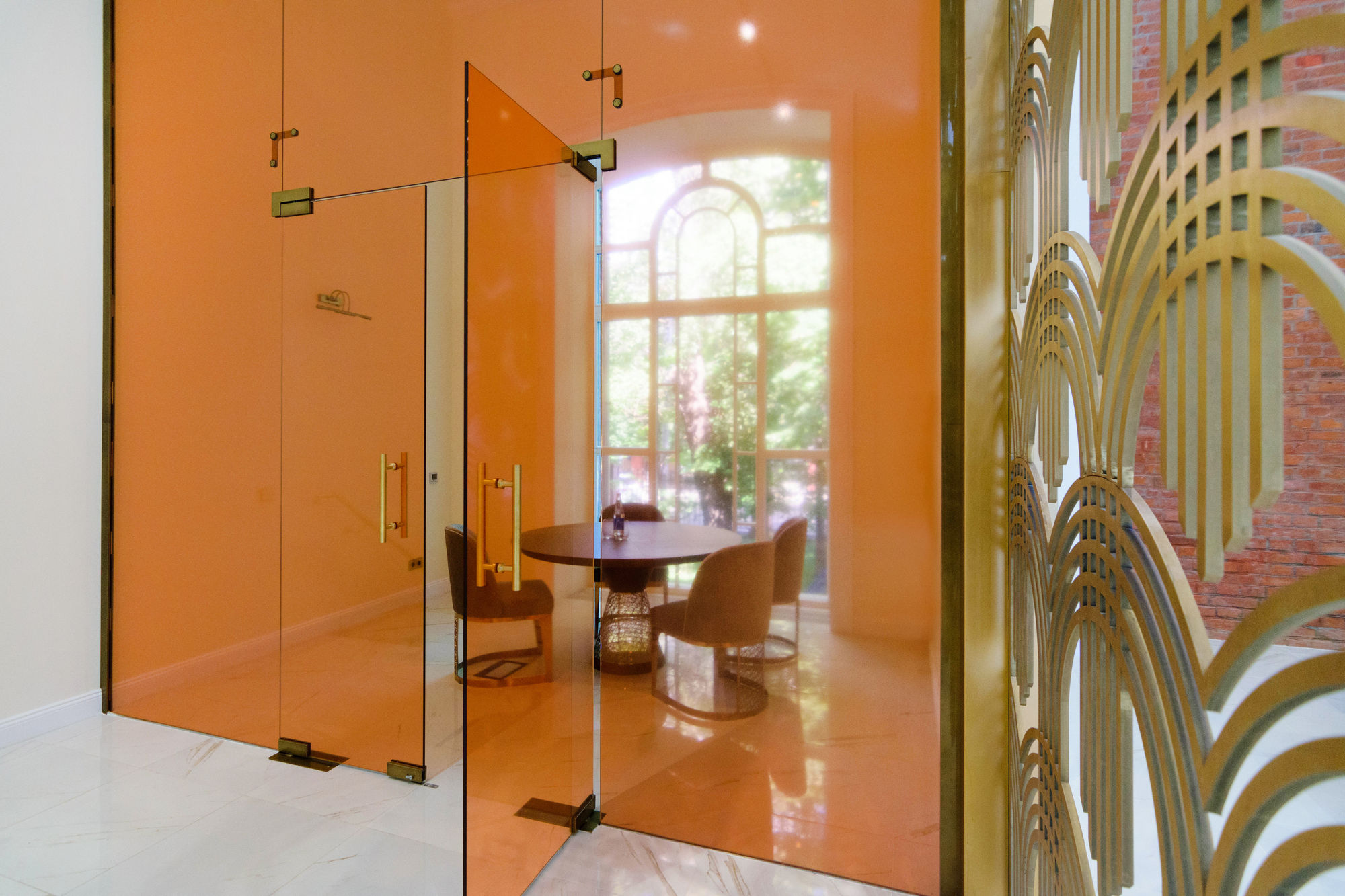 Фото Цельностеклянные перегородки UALCOM-Crystal