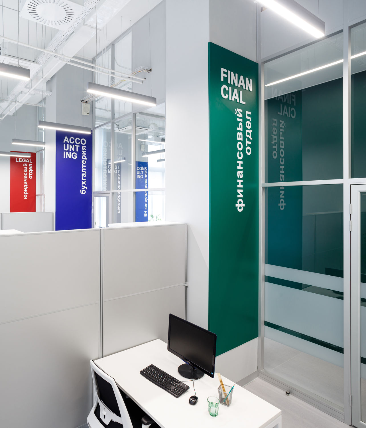 Фото Мобильная система перегородок UALCOM-Optima +