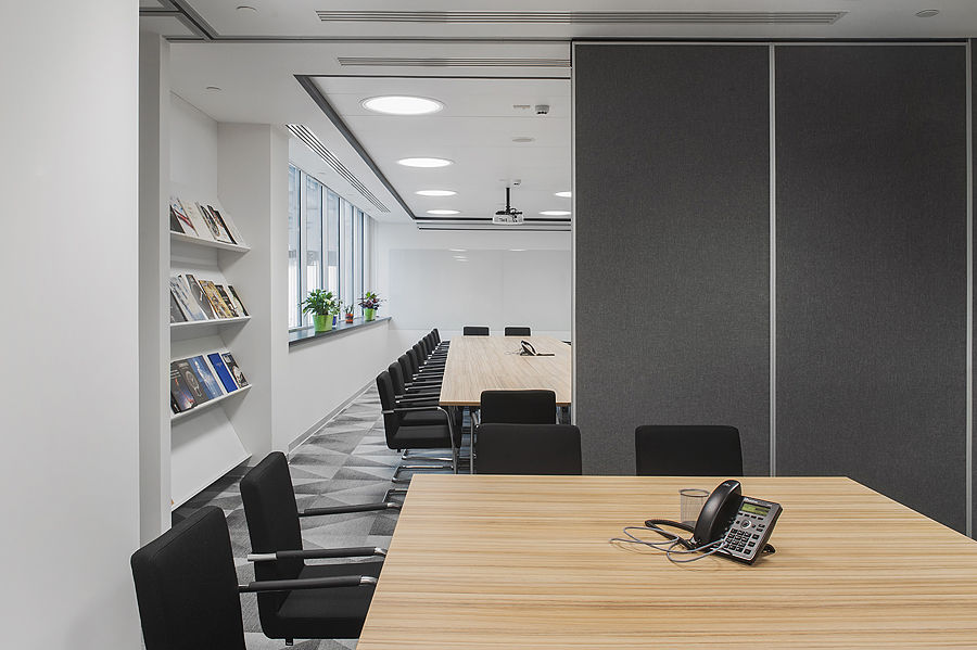 Фото Глухие раздвижные перегородки UALCOM Hufcor