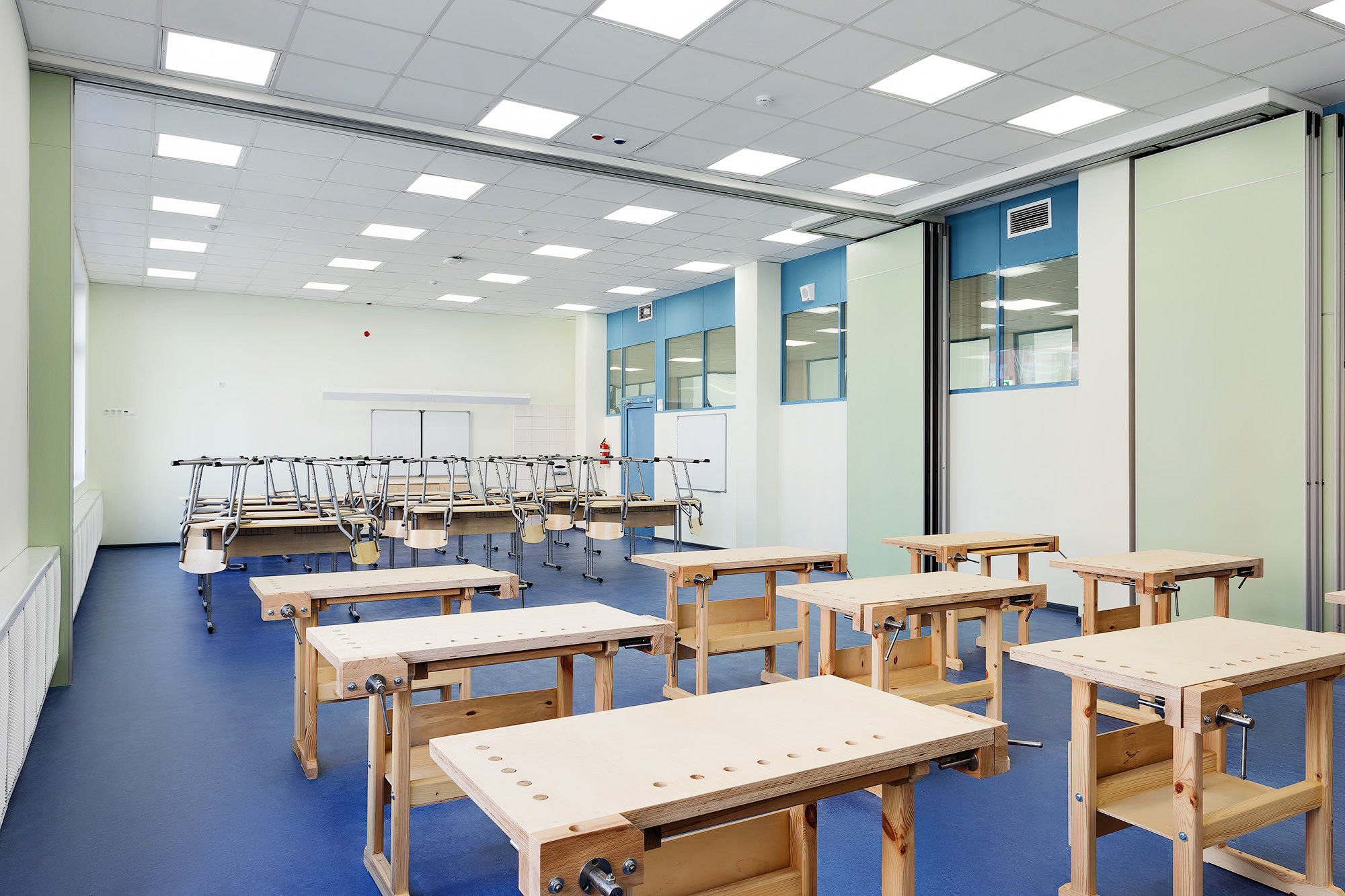 Фото Глухие раздвижные перегородки UALCOM Hufcor