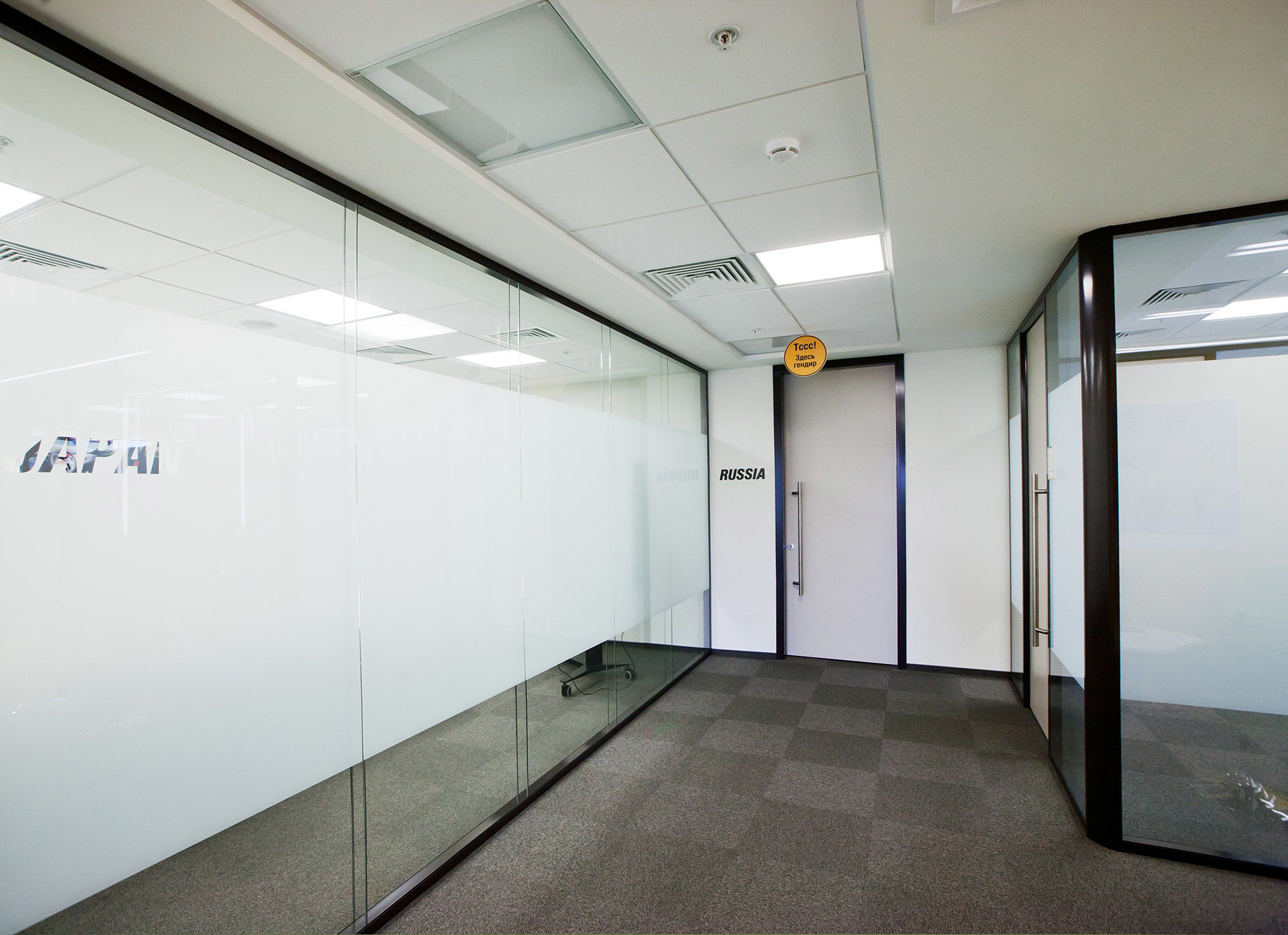 Фото Ламинированные двери