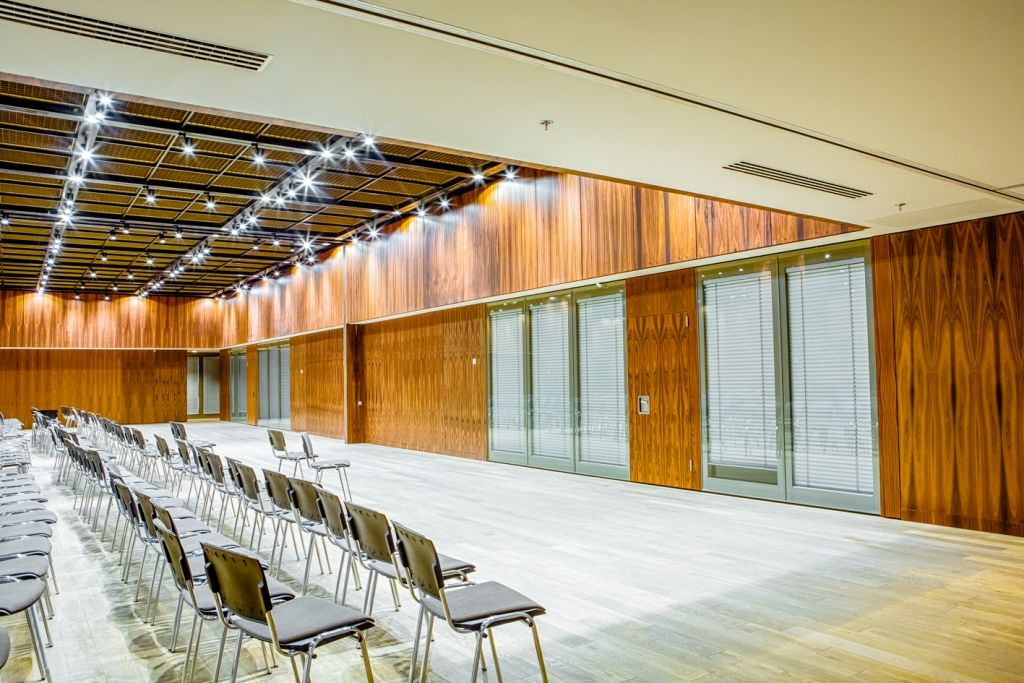 Фото Перегородки UALCOM Hufcor moVista