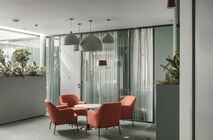 Невероятно стильная работа реализована компанией UALCOM совместно с Архитектурной студией 